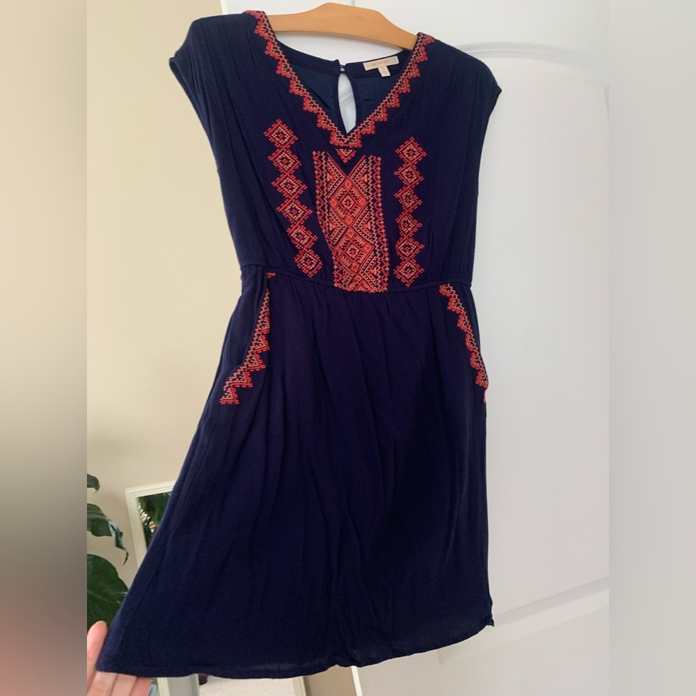 Skies are Blue Dress - Picture 2 of 9